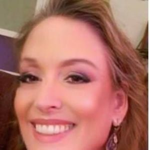 Meet your Posher, Deborah